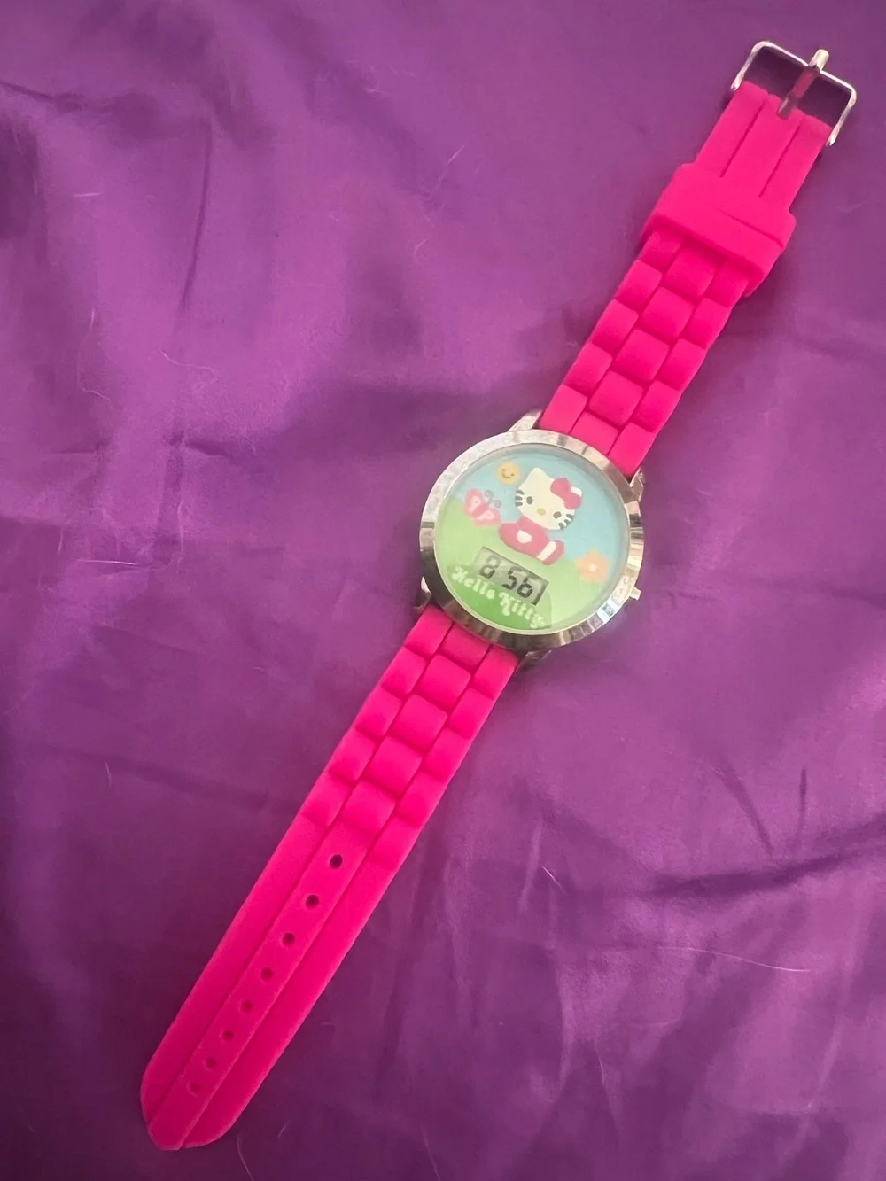 Hello Kitty LCD Wrist Watch With Clam Shell Case